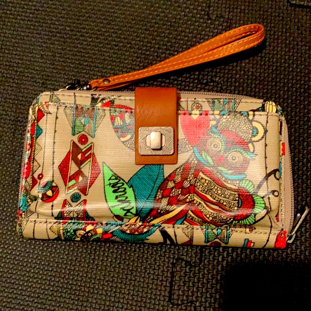 NWOT Wristlet wallet